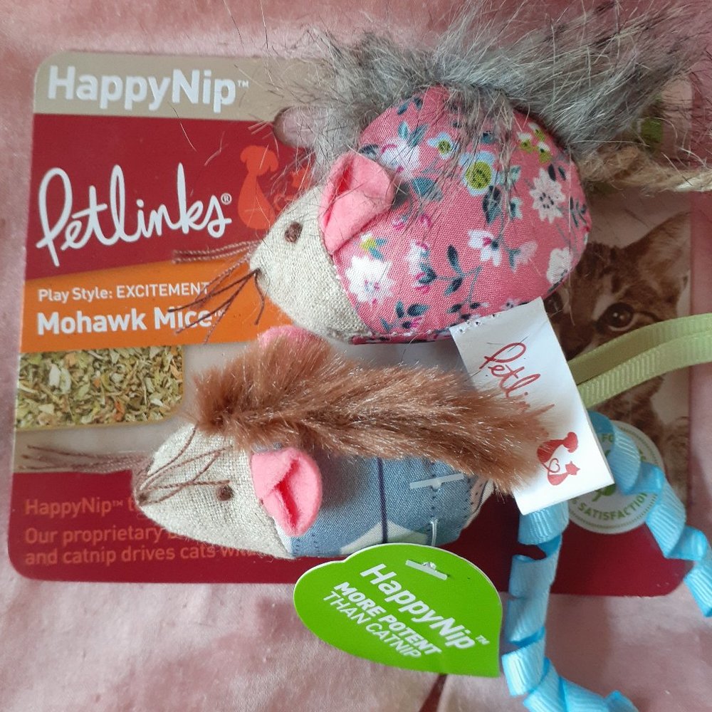 SALE!! Brand New Cat Toy